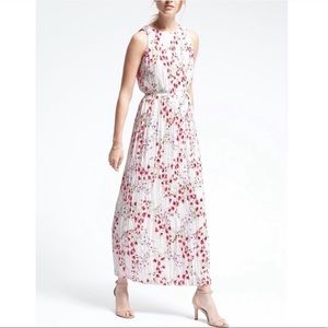 BANANA REPUBLIC “Floral Pleated Gathered Maxi Dress”